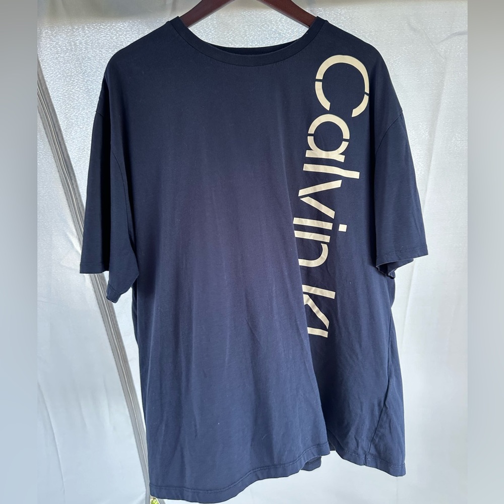 Navy Blue Calvin Klein T-shirt Size 2XL